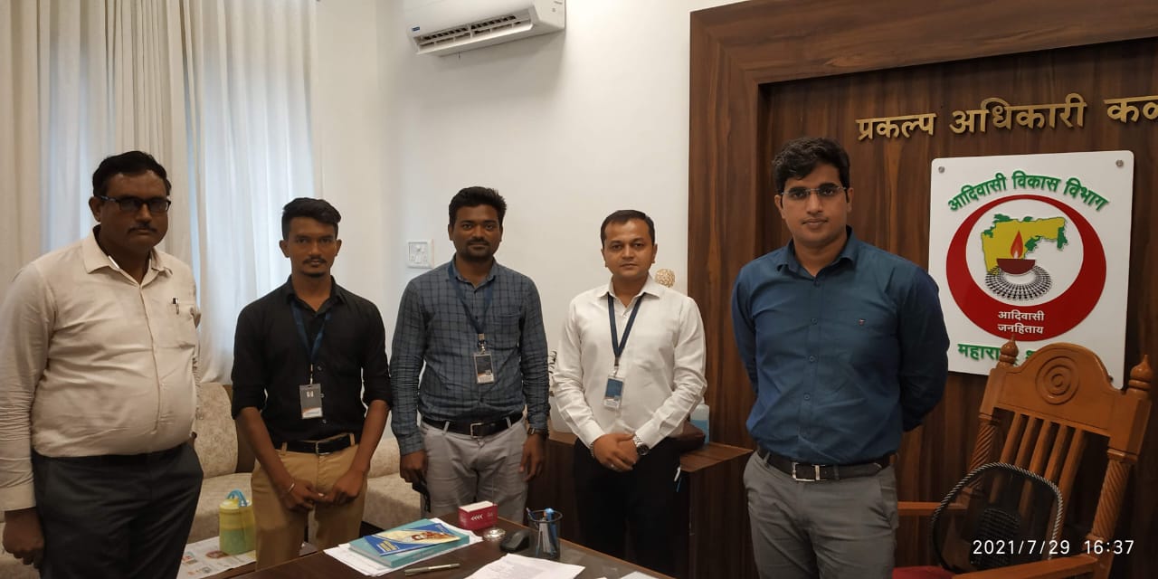 WeClocks Software Architecture Synchronization Session at Project Office